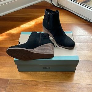 TOMS Sadie Suede Wedge Ankle Bootie BNIB